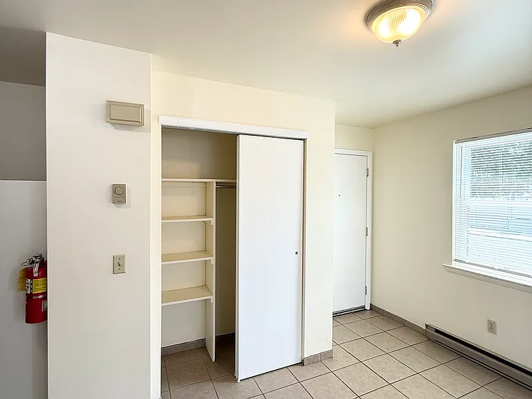 717 N Saint Elmo St #1 — Photo 6