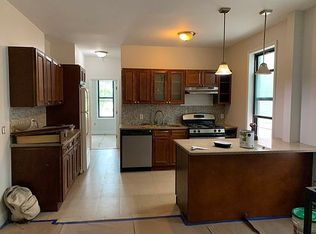 4-35 27th Ave #1R, Astoria, NY 11102