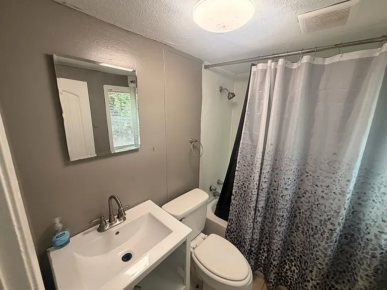 5432 Elgin St — Photo 7