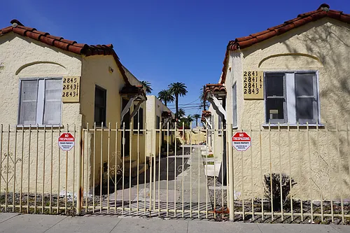 2841 S Orange Dr #2841 Photo 1