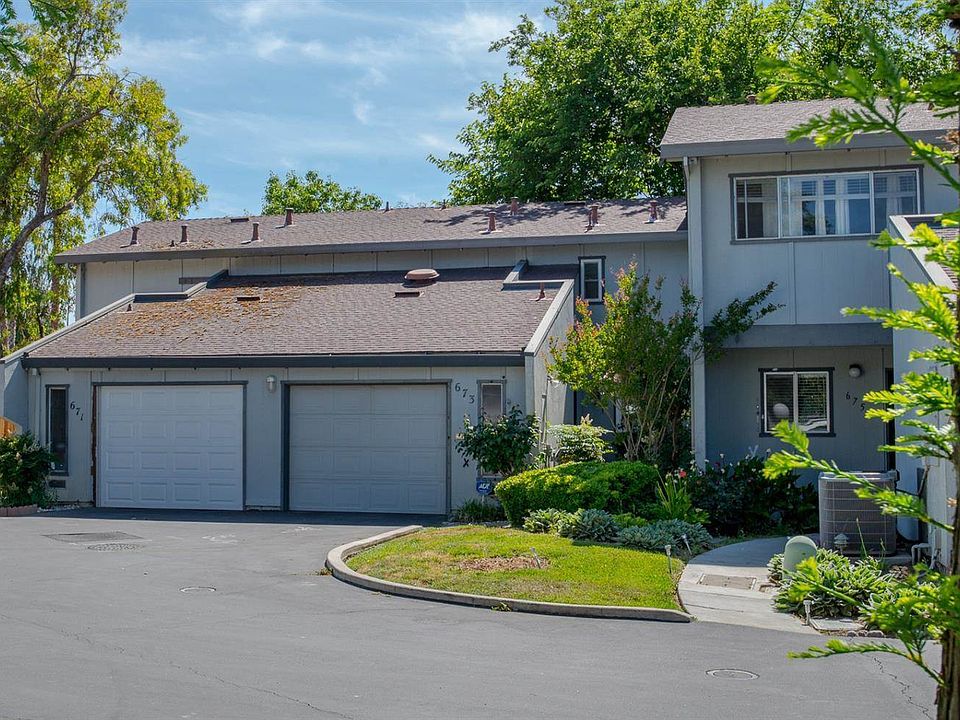 1st image of 673 Knollwood Dr