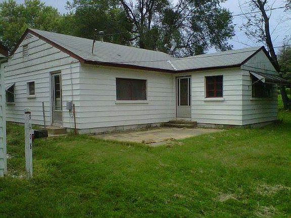 2nd image of 9008 Eastern Ave
