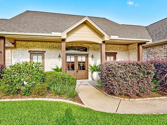 2nd image of 6020 Carrie Ln