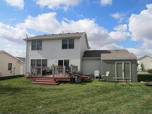 Great mostly level back yard