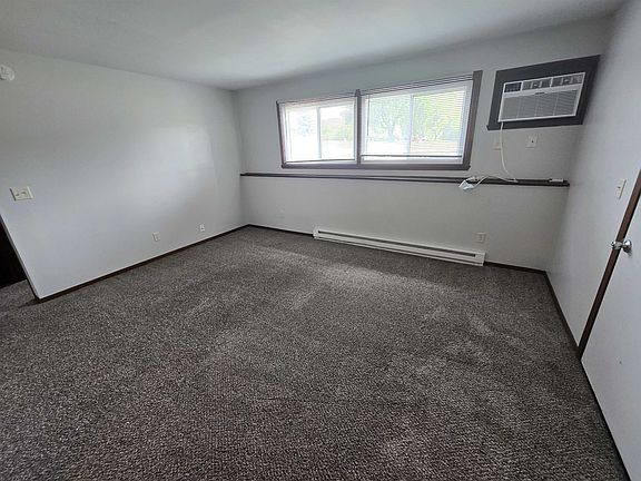 5th image of 5182 Seaton Hall Dr