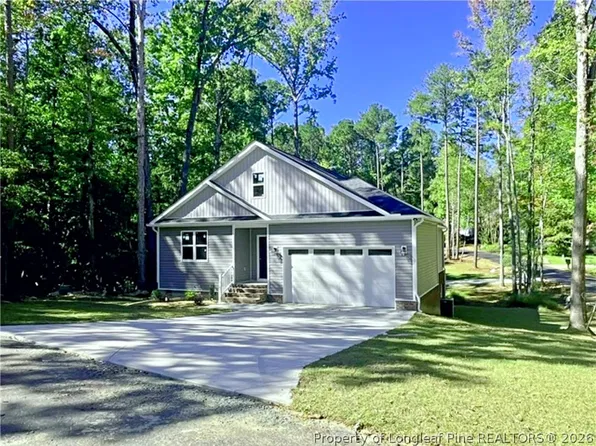5117 Pheasant Ln, Sanford, NC 27332