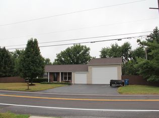 3934 Dunn Rd, Hazelwood, MO 63042