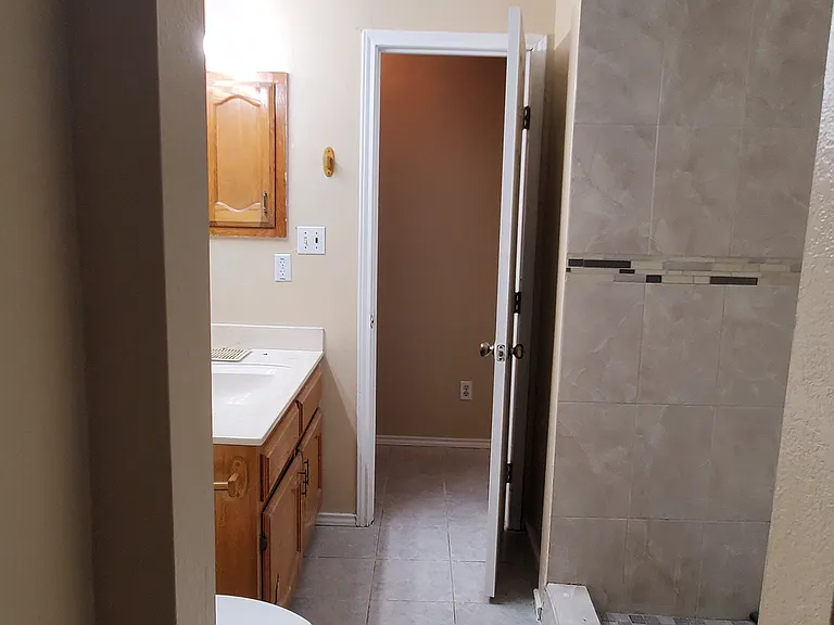1800 Oasis Dr #102 — Photo 6