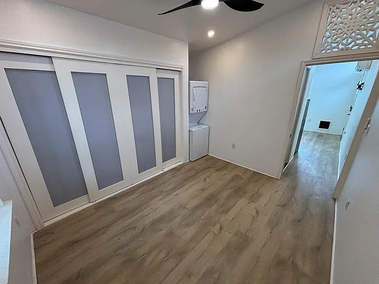 1002 Spanish Oak Trl #B — Photo 11