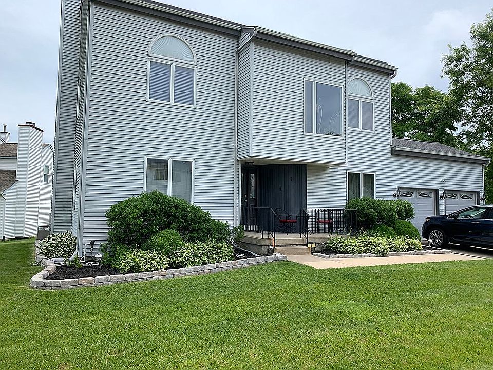 2nd image of 1 Dexter Ct