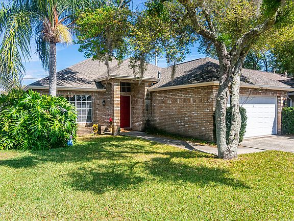 4th image of 2590 Saint Pauls Dr
