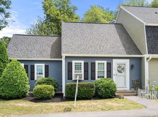 585 Turnpike St APT 1, South Easton, MA 02375