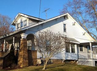 369 N Summit St, Smithville, OH 44677