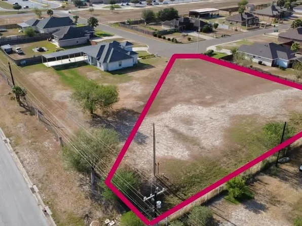 701 Texana Ln, Alamo, TX 78516