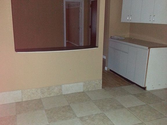 4th image of 7735 Tara Blvd #Tac7