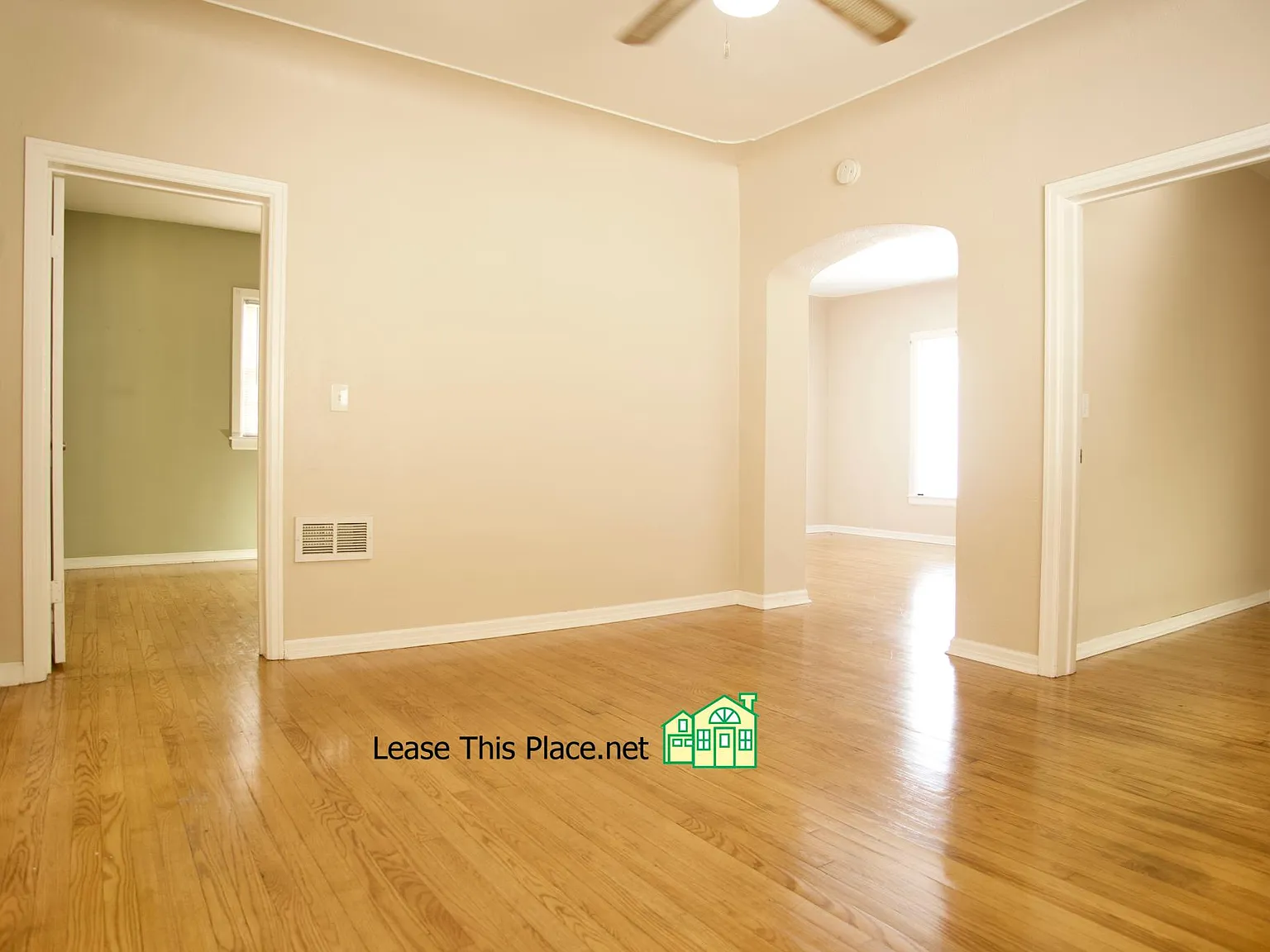 650 Fremont Ave NW — Photo 3