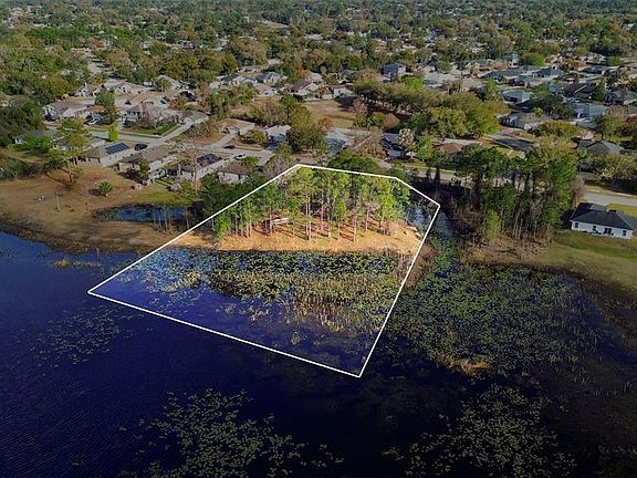 2nd image of 458 Haversham Rd #33