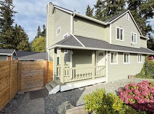 18546 Midvale Ave N, Seattle, WA 98133