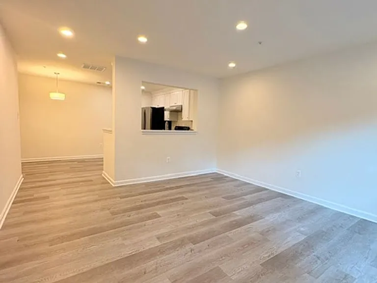 13941 Highstream Pl — Photo 4