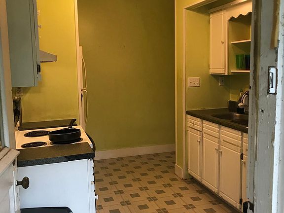 4th image of 439 Richwood Ave