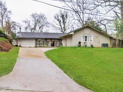 305 Bazinsky Rd, Vicksburg, MS, 39180