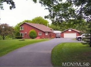 1387 Sawmill Rd, Oriskany Falls, NY 13425