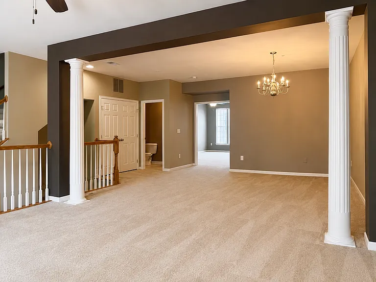 2328 Forest Ridge Ter — Photo 2