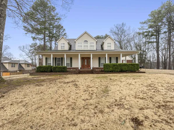 1555 Cherry Rd, Eads, TN 38028
