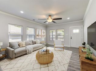 1112 Panama St, Houston, TX 77009
