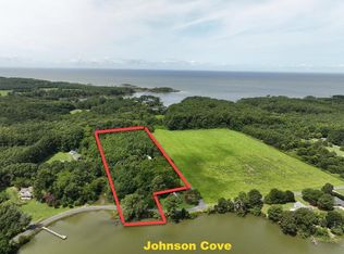 6382 Mattasippy Dr, Exmore, VA 23350