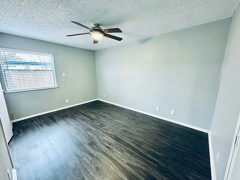 5507 Rose Hill Cir — Photo 18