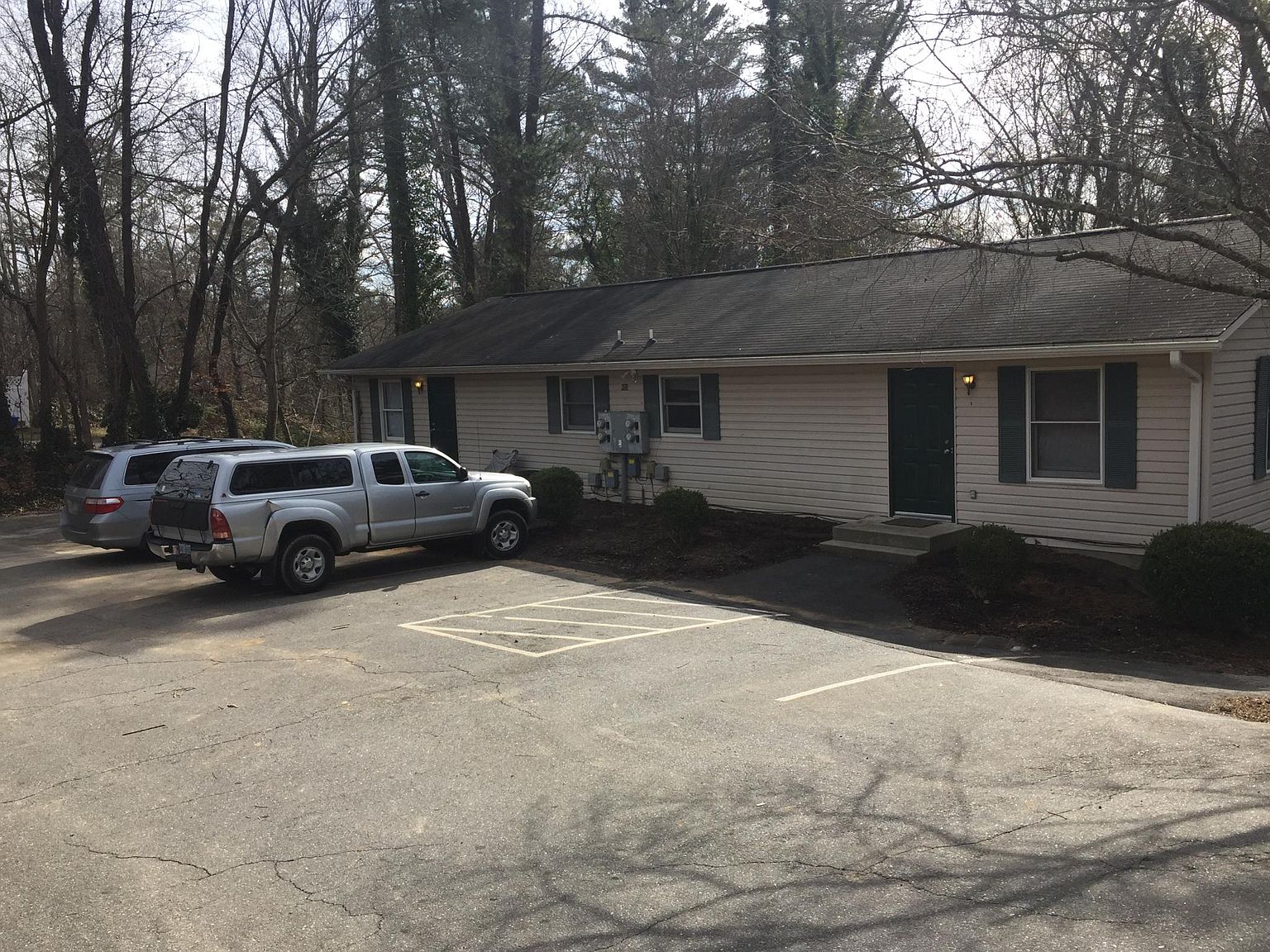 453 Kenilworth Rd APT A, Asheville, NC 28805 Zillow