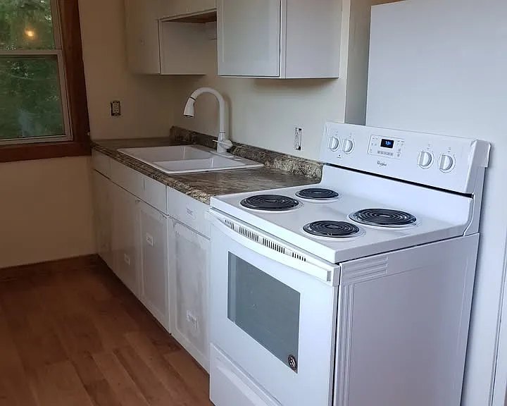 238 Pratt Rd — Photo 5
