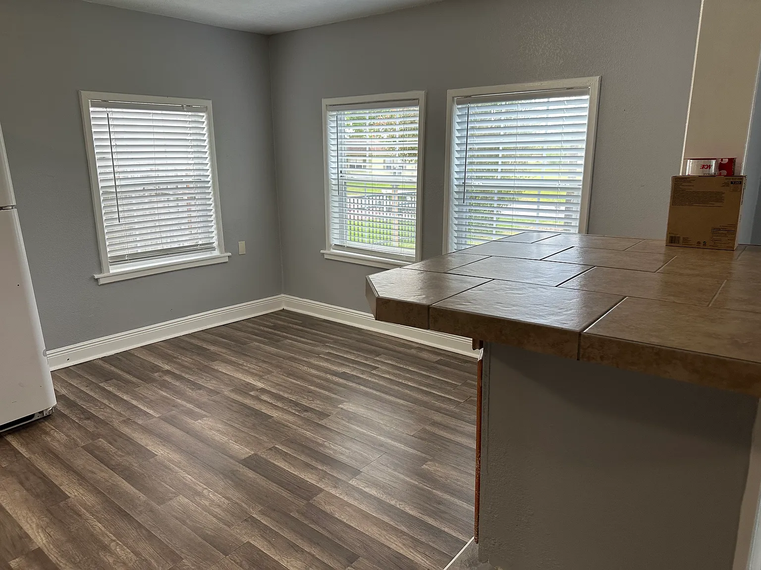 3 bed, 1152 sqft, $1,250 — Photo 4