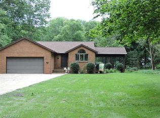 5801 Lovers Lane Rd, North Lawrence, OH 44666