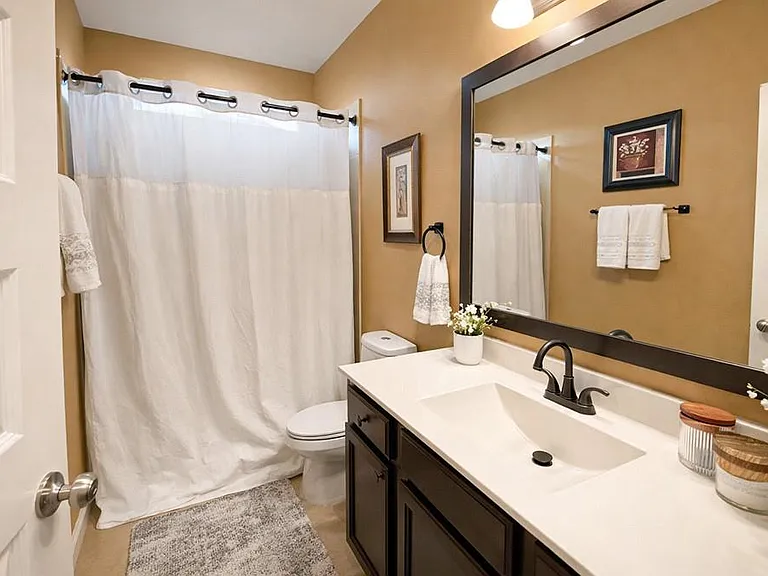 4415 Rolling Field Ln — Photo 27