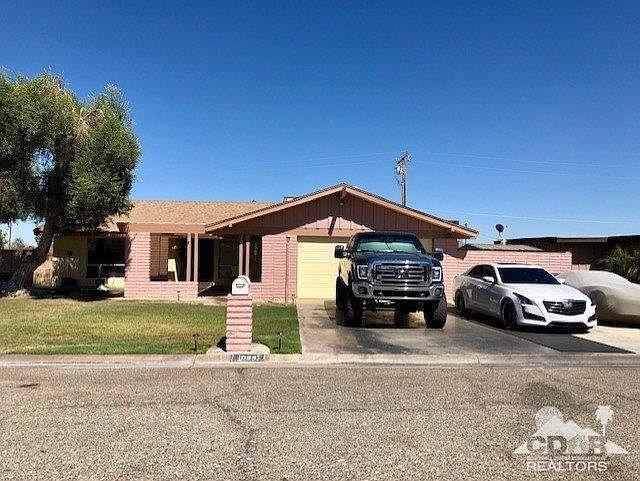 2nd image of 1084 Catalina Dr