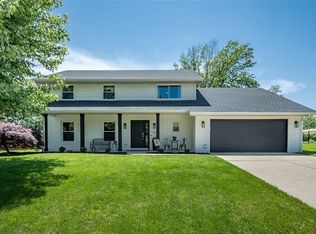 224 Lake Lorraine Dr, Swansea, IL 62226