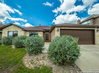 2707 Crest Ridge Dr, New Braunfels, TX 78132