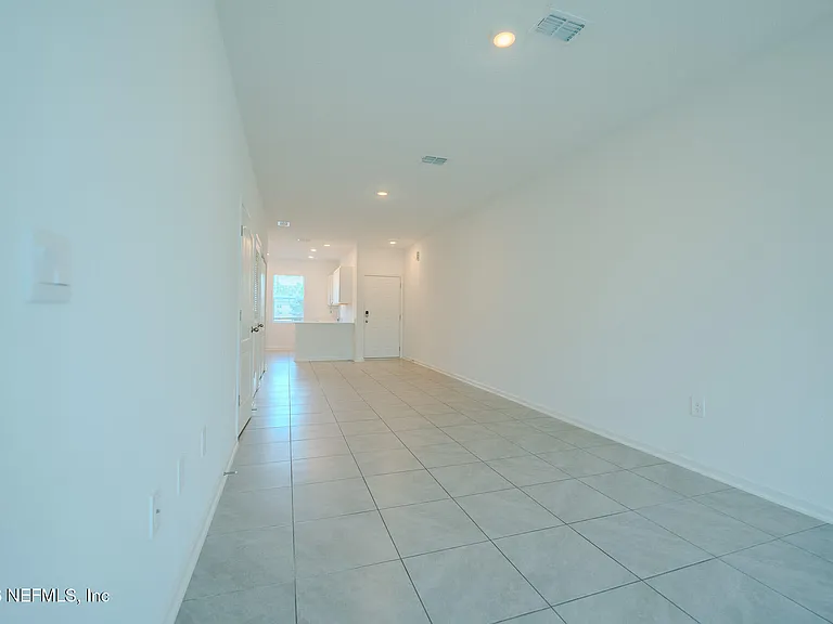 211 Sage Branch St — Photo 7
