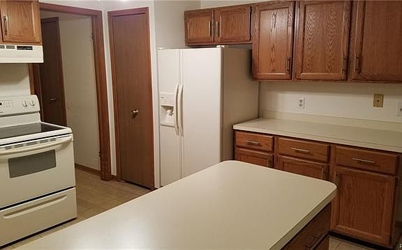4th image of 7807 Oakland Place Dr #1