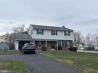 124 Mesa Dr, Sinking Spring, PA 19608