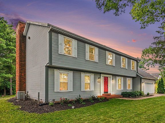 3rd image of 50928 Ridgeview Ln