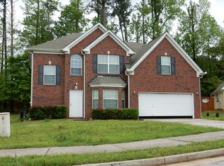 1595 Queen Elizabeth Dr, Locust Grove, GA 30248