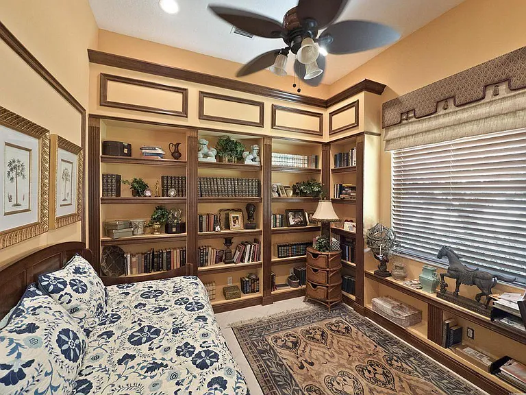 Den can be used as 3rd Bedroom