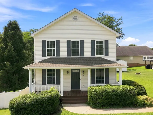 301 Towne Crier Rd, Lynchburg, VA 24502