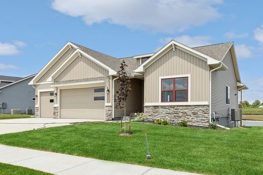 3105 Sunflower St, Ely, IA 52227 MLS 202306070 Zillow