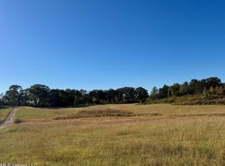 122 County Road 125, Bruce, MS 38915