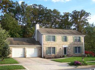 1101 Woodridge Dr, Middletown, PA 17057