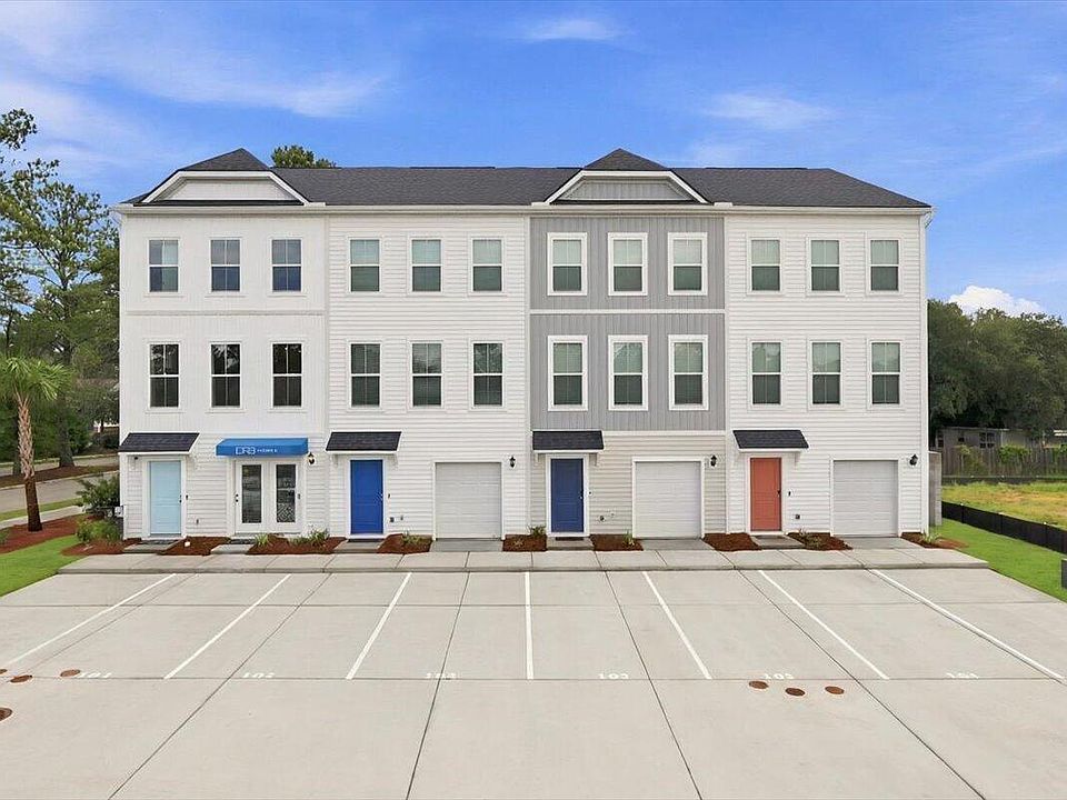 1st image of 4633 Forest Hills Dr #904
